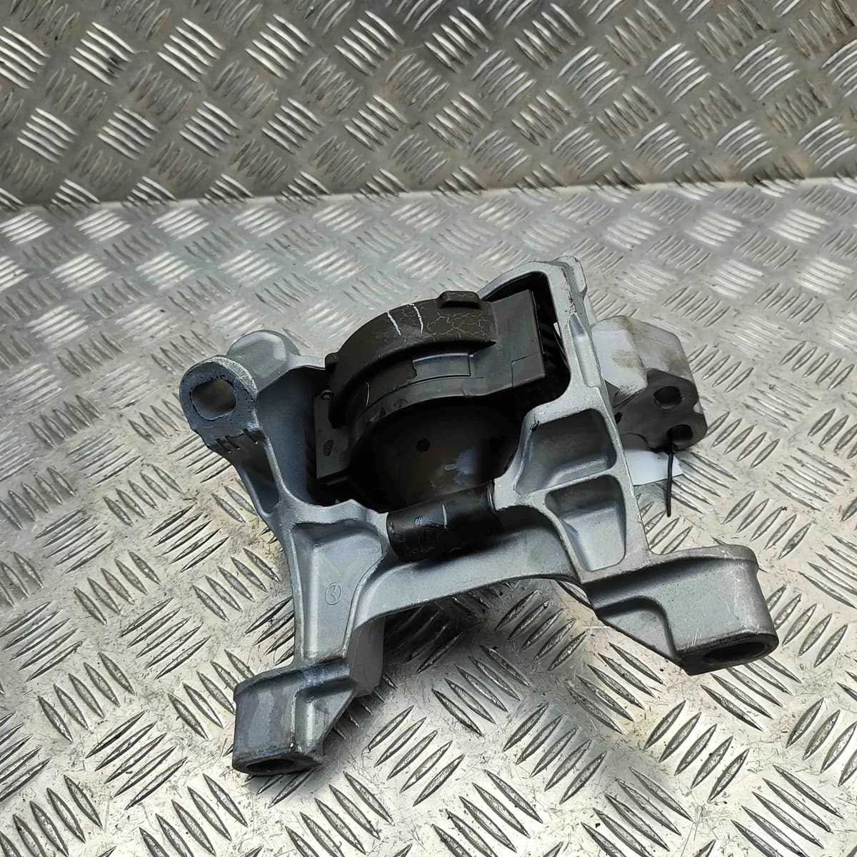 MAZDA CX-5 MK2 KF Right Side Engine Mount KDRA-39-060 2.0 Petrol 121kW 2025