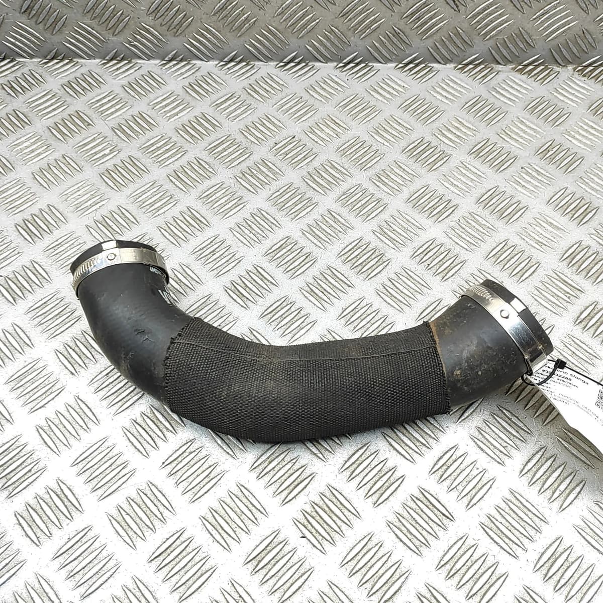 PORSCHE CAYENNE Coupe 9YB Right Side Intercooler Hose 4M0145738AE 4.0P 349kW