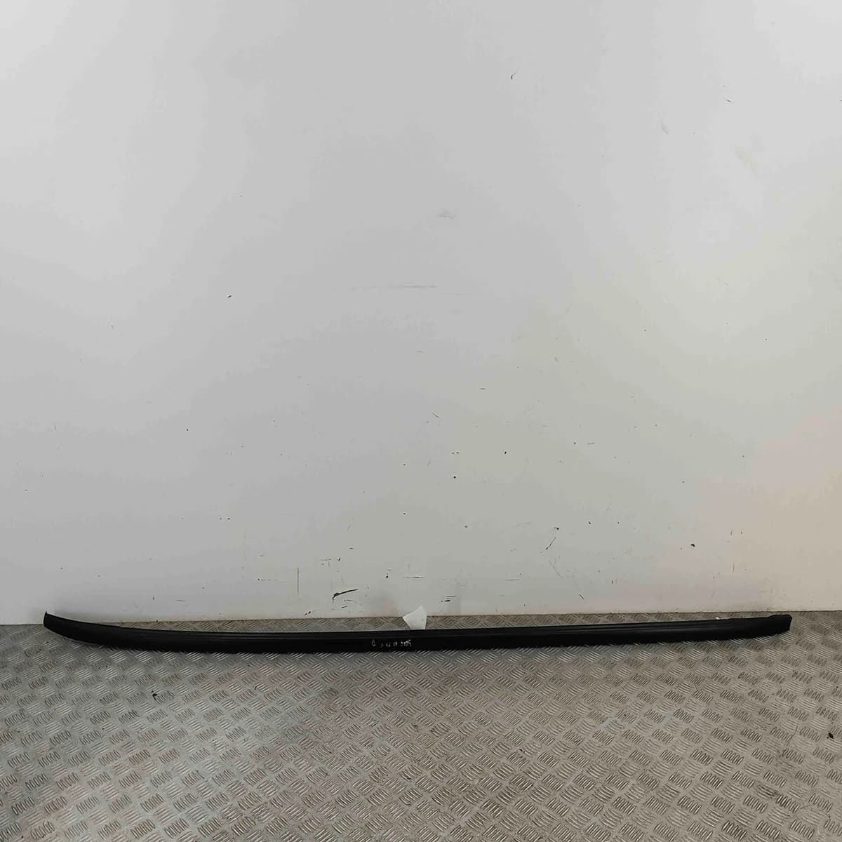 TOYOTA COROLLA Estate E21 Right Side Roof Rail 63460-02070 32698487