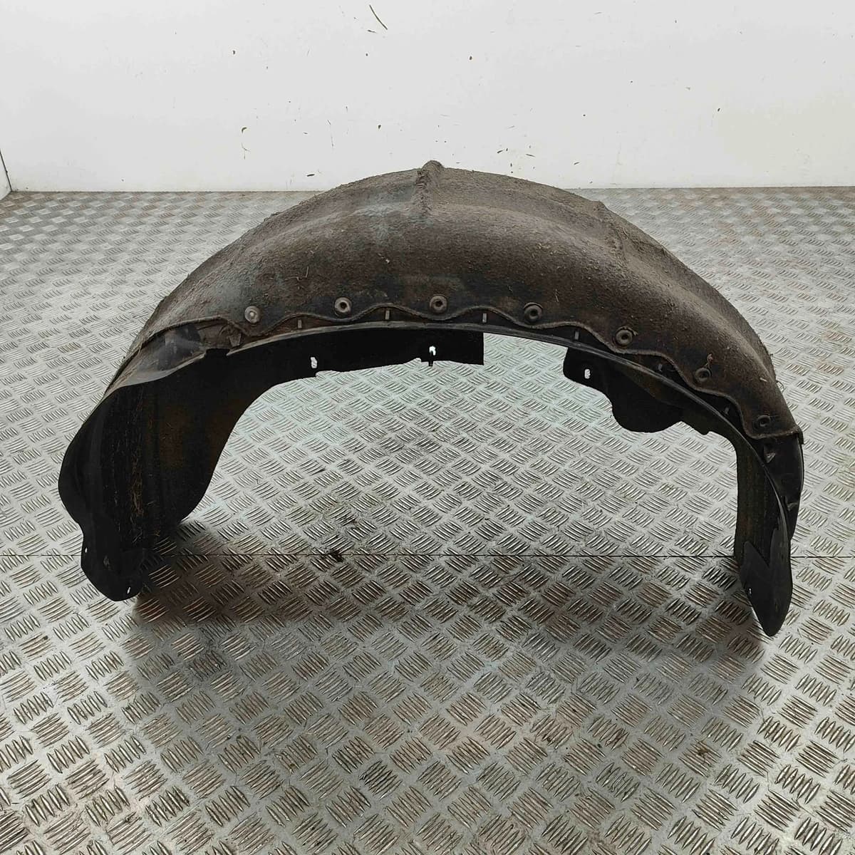 VOLVO V70 MK3 Rear Right Arch Liner 9813500780 2.0 Diesel 133kW 2014 32738069