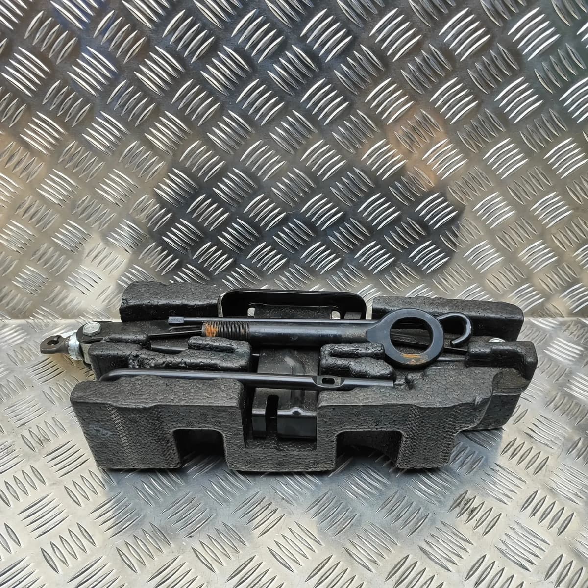 HYUNDAI SANTA FÉ MK2 CM Lift Jack 09110-2B000 2012 32738115