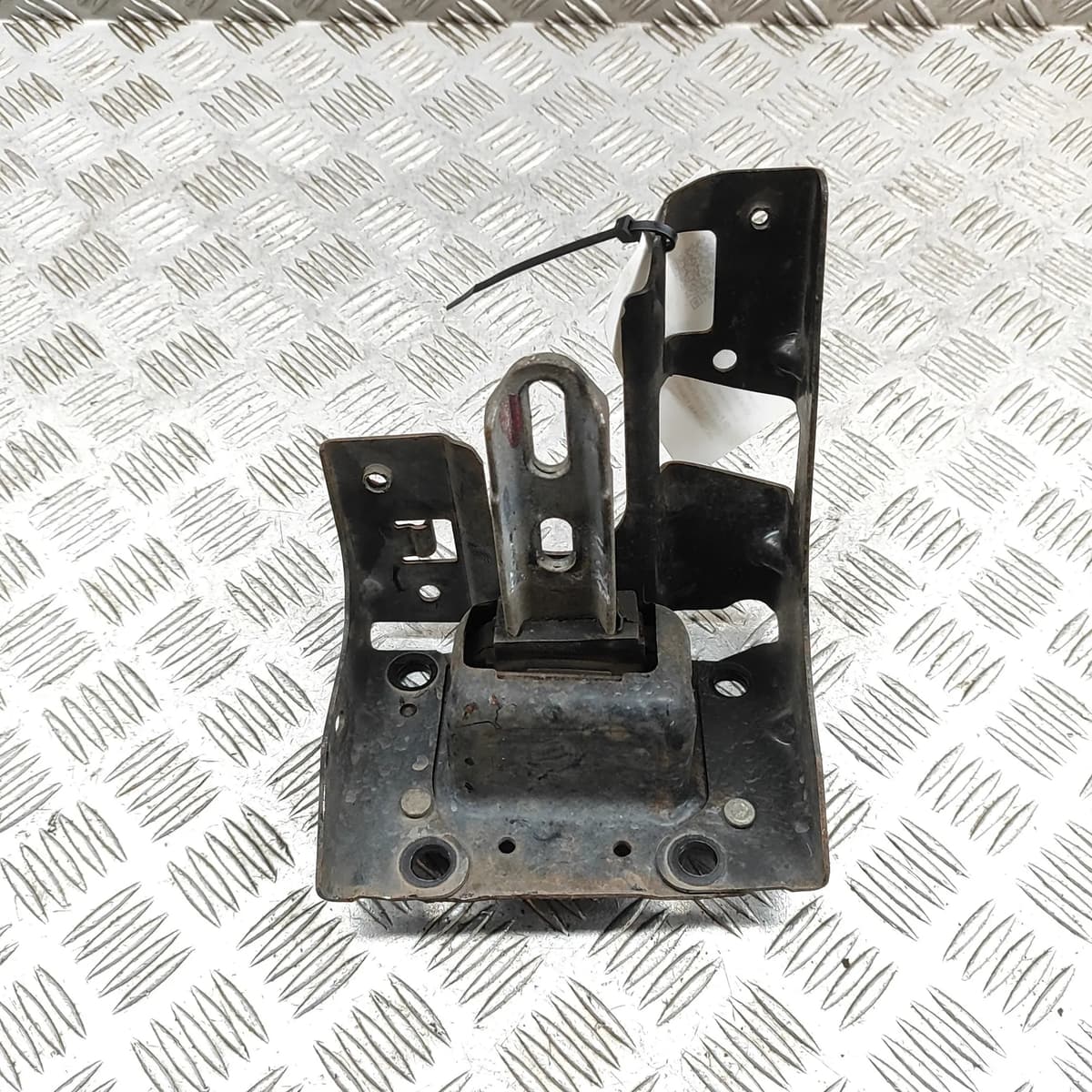 CITROËN C4 CACTUS Left Side Engine Mount 9801521580 1.6 Diesel 73kw 32752037