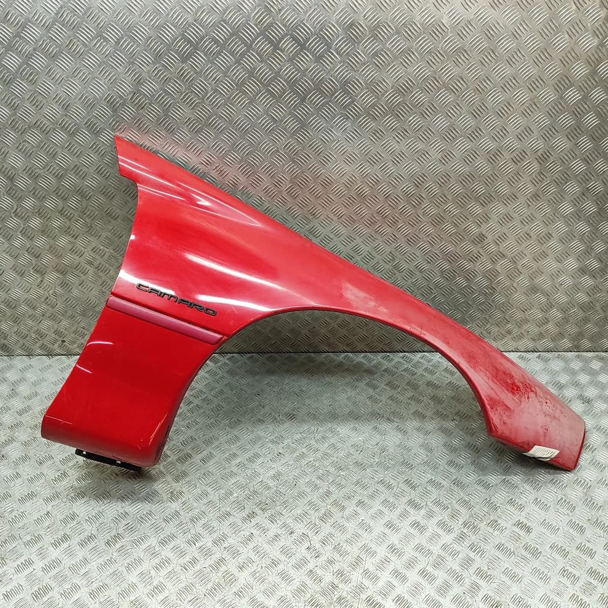CHEVROLET CAMARO MK4 Front Right Fender 10284966 3.4 Petrol 119kW 1993 32782821