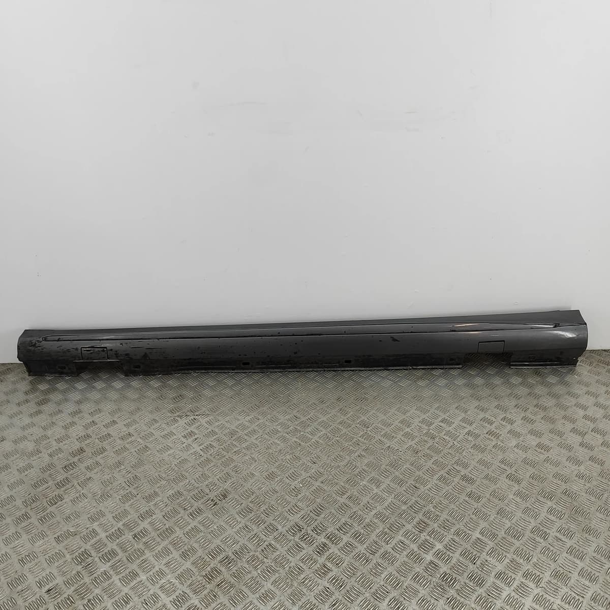 MERCEDES-BENZ A W176 Left Side Plastic Sideskirt Cover A1766980054 32801698