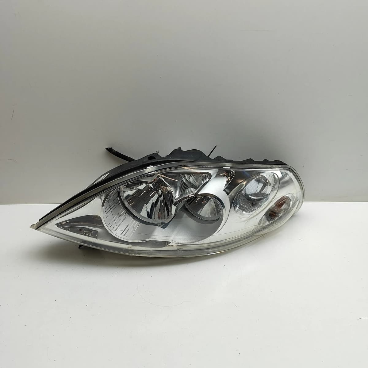 OPEL MOVANO B Furgon Front Right Headlight 260100050R 2.3 Diesel 92kw 32805132