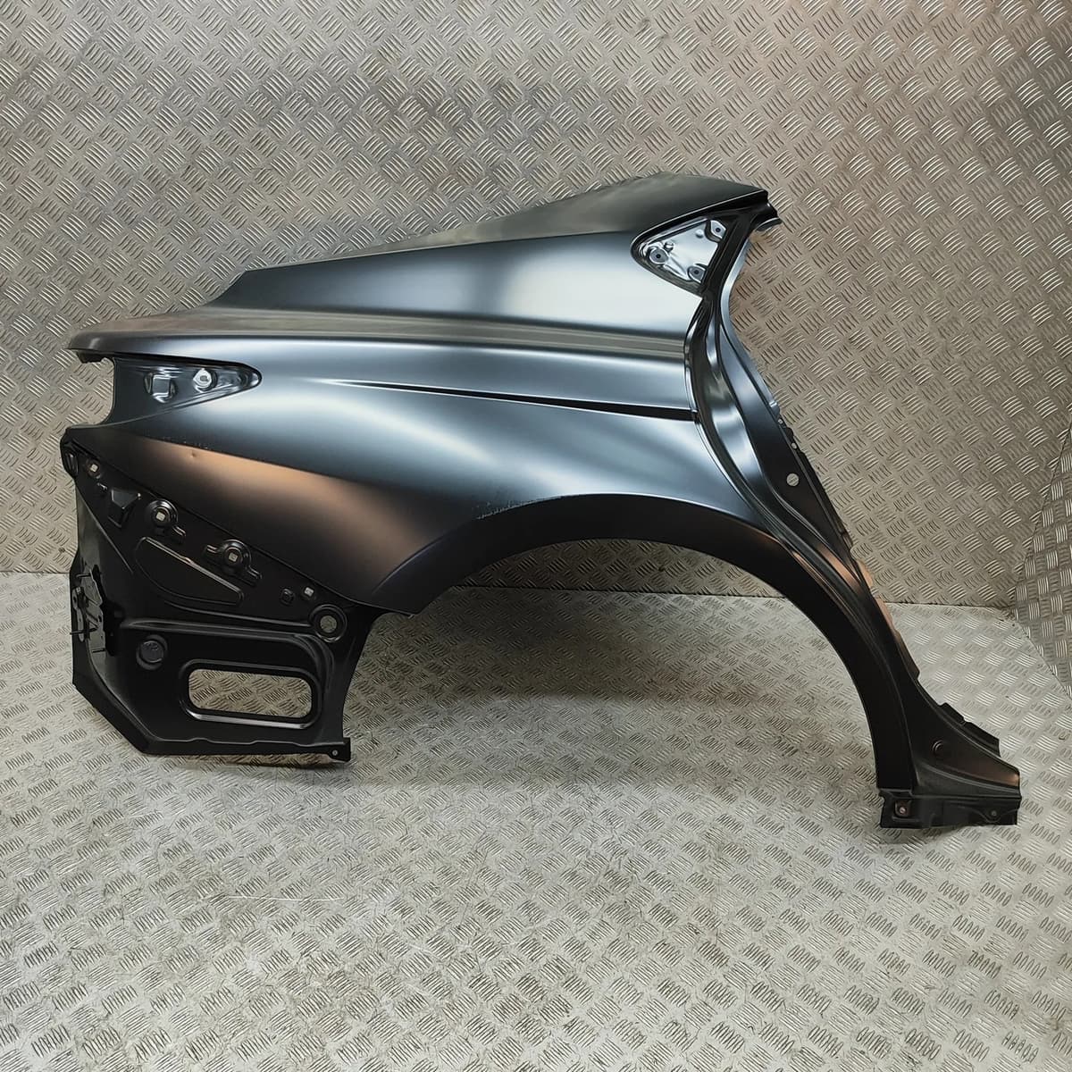 TOYOTA CAMRY V7 Rear Right Quarter Panel 61601-AQ020 2025 32809244