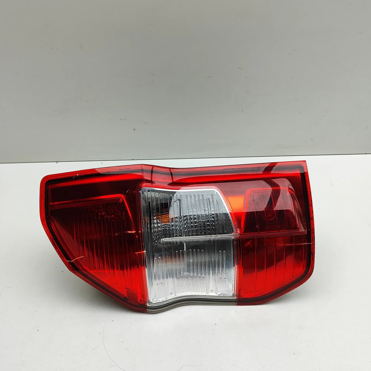 FORD TRANSIT COURIER Rear Right Tail Light  ET76-13404-AF 1.5 Diesel 32817621