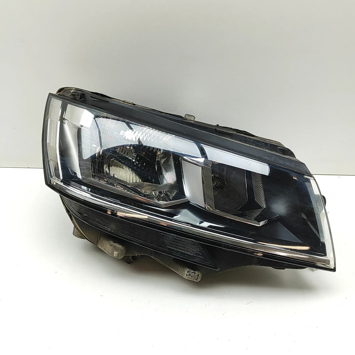 VW TRANSPORTER T6 Furgon SGA, SGH Front Right Headlight 7L1941006B 32853690