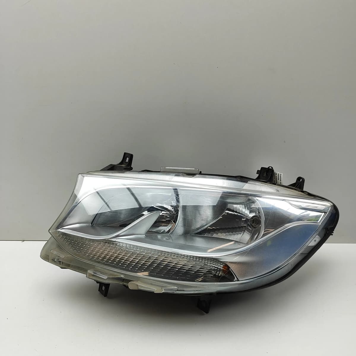 MERCEDES-BENZ SPRINTER 3,5-t Van 907, 910 Front Left Headlight A9109060200
