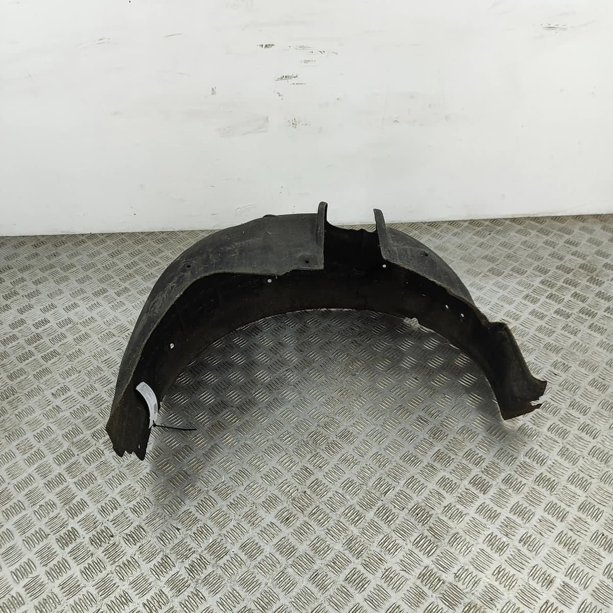NISSAN LEAF ZE1 Rear Right Arch Liner 76748-5SH0A Electricity 160kw 32956841