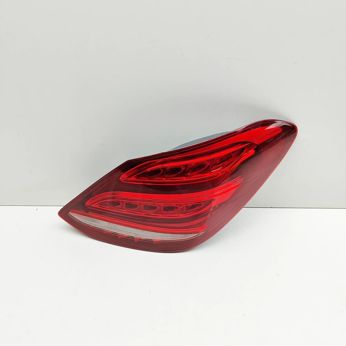 MERCEDES-BENZ C W205 Rear Right Tail Light A2059061457 32965530