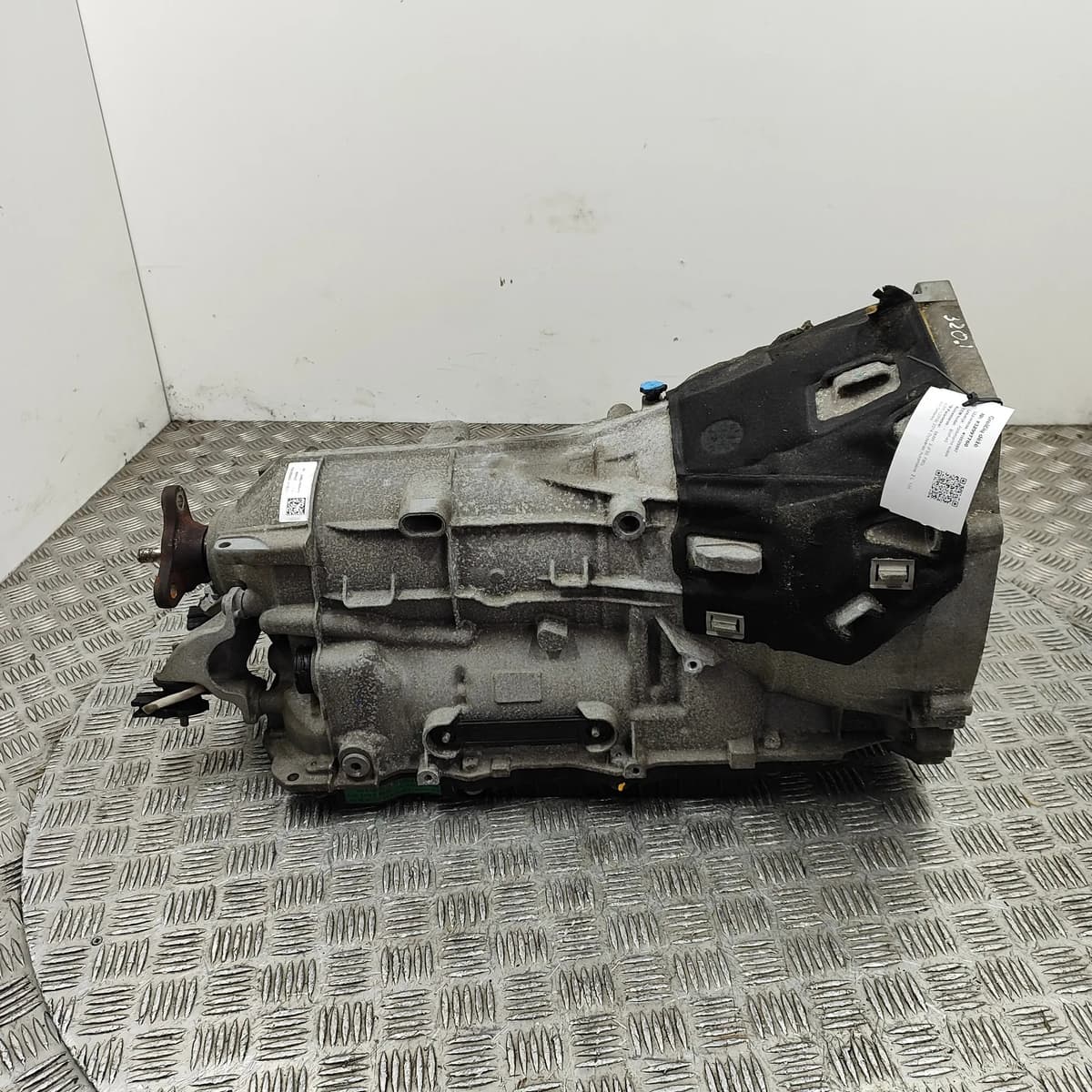 BMW 3 F30, F80 Gearbox 8HP-45 2.0 Diesel 135kw 2014 32997760