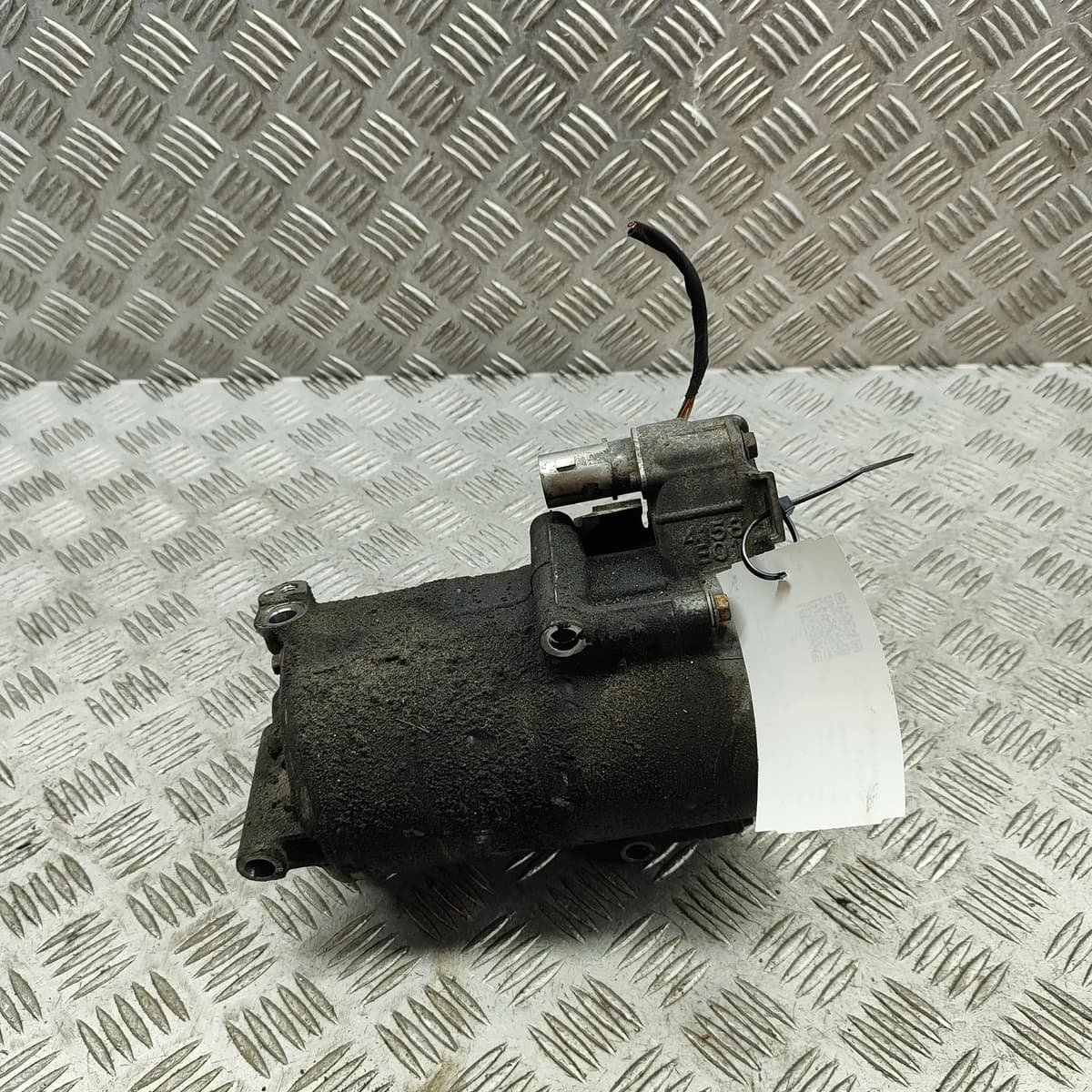 MERCEDES-BENZ C T-Model S205 Air Condition A/C Pump A0008302800 32998730