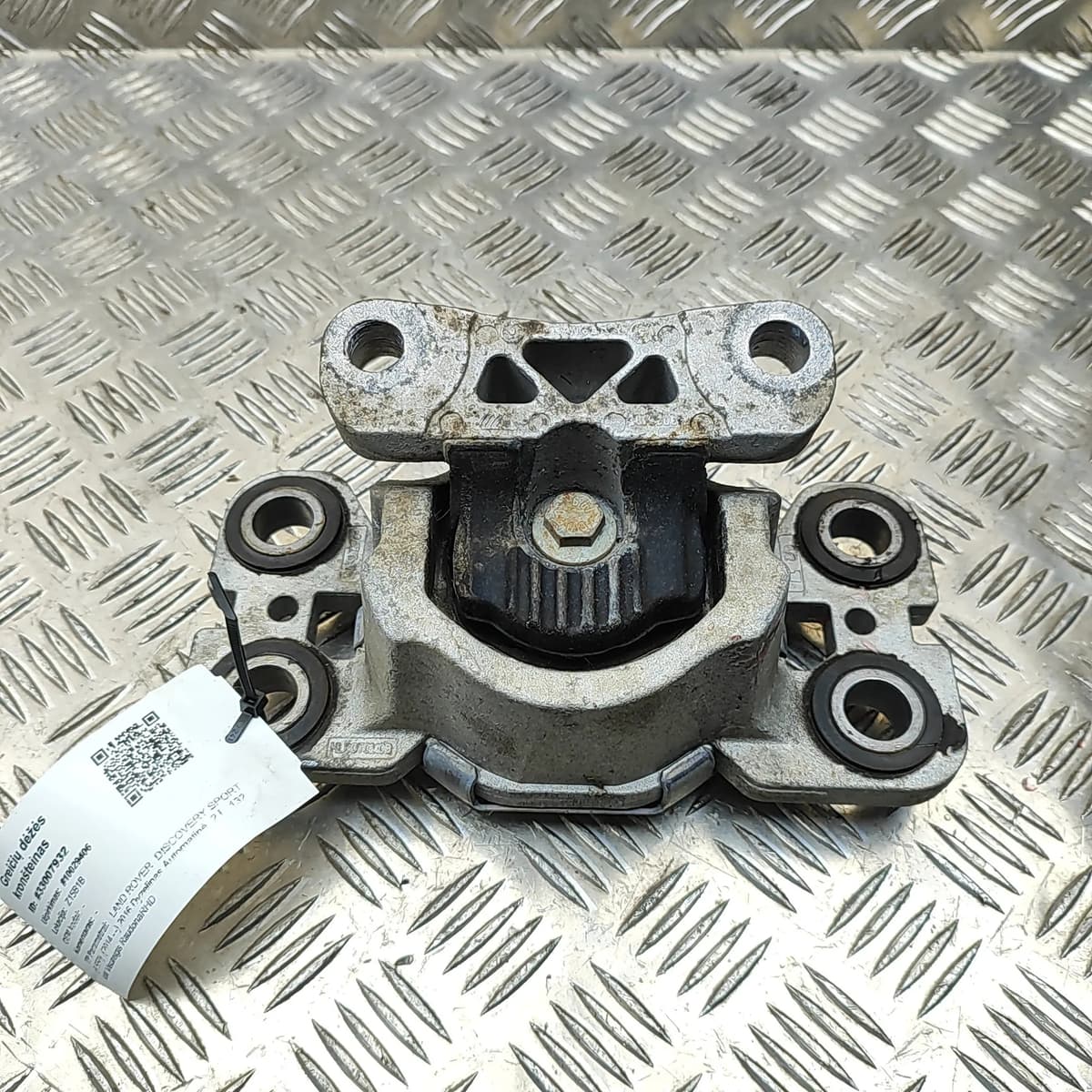 LAND ROVER DISCOVERY SPORT L550 Left Side Engine Mount EJ32-7M121-AD 33007932