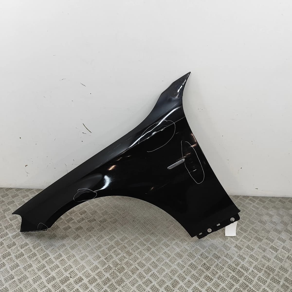 MERCEDES-BENZ S W222, V222, X222 Front Left Fender A2228810101 33021595
