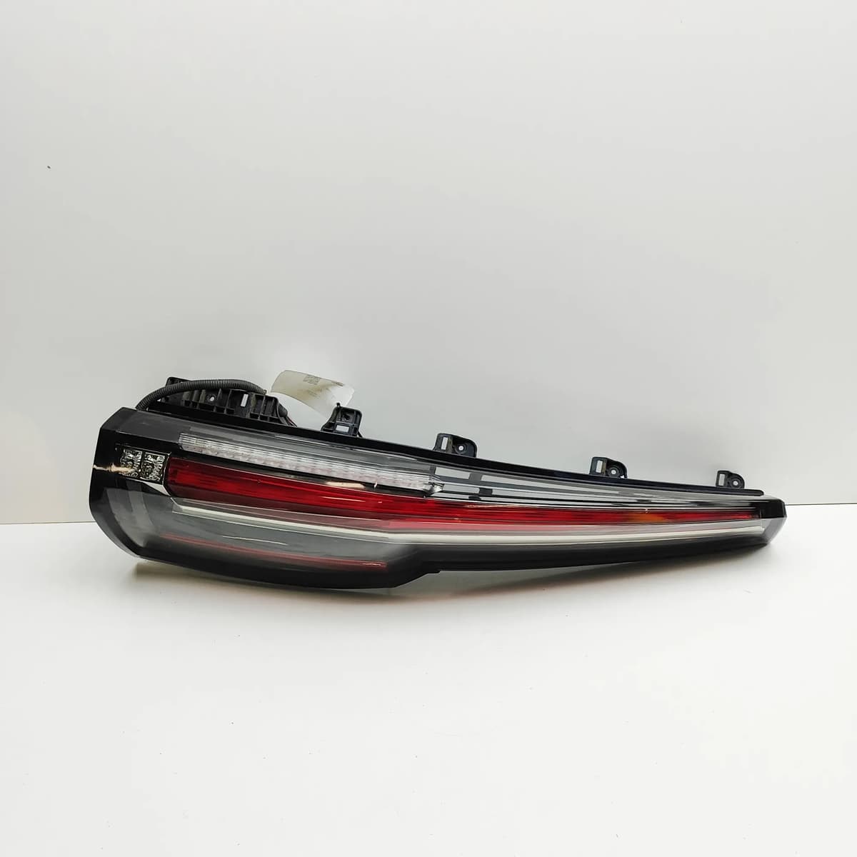 CADILLAC ESCALADE MK4 Rear Right Tail Light  84211921 313kw 2019 33023445 LHD