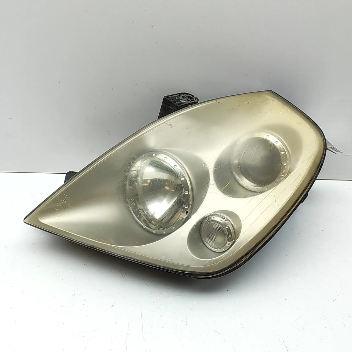 SSANGYONG REXTON GAB Front Left Headlight 8310108203HBC 2.9 Diesel 88kw 33032323