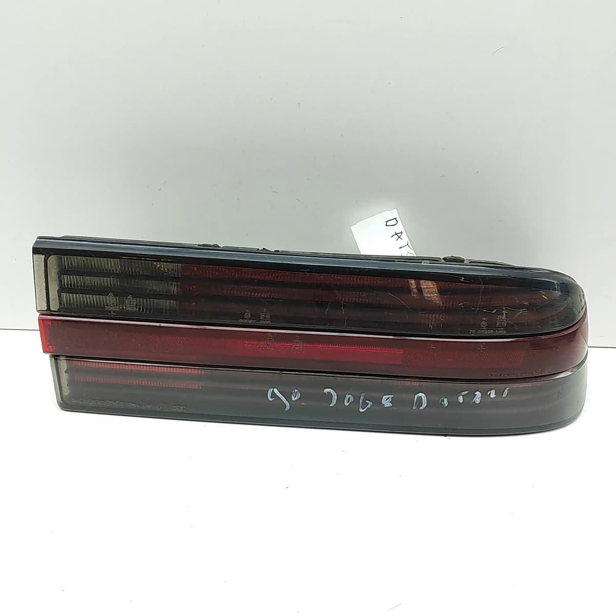 DODGE Daytona Coupe Rear Right Tail Light  4321940 1987 33032342