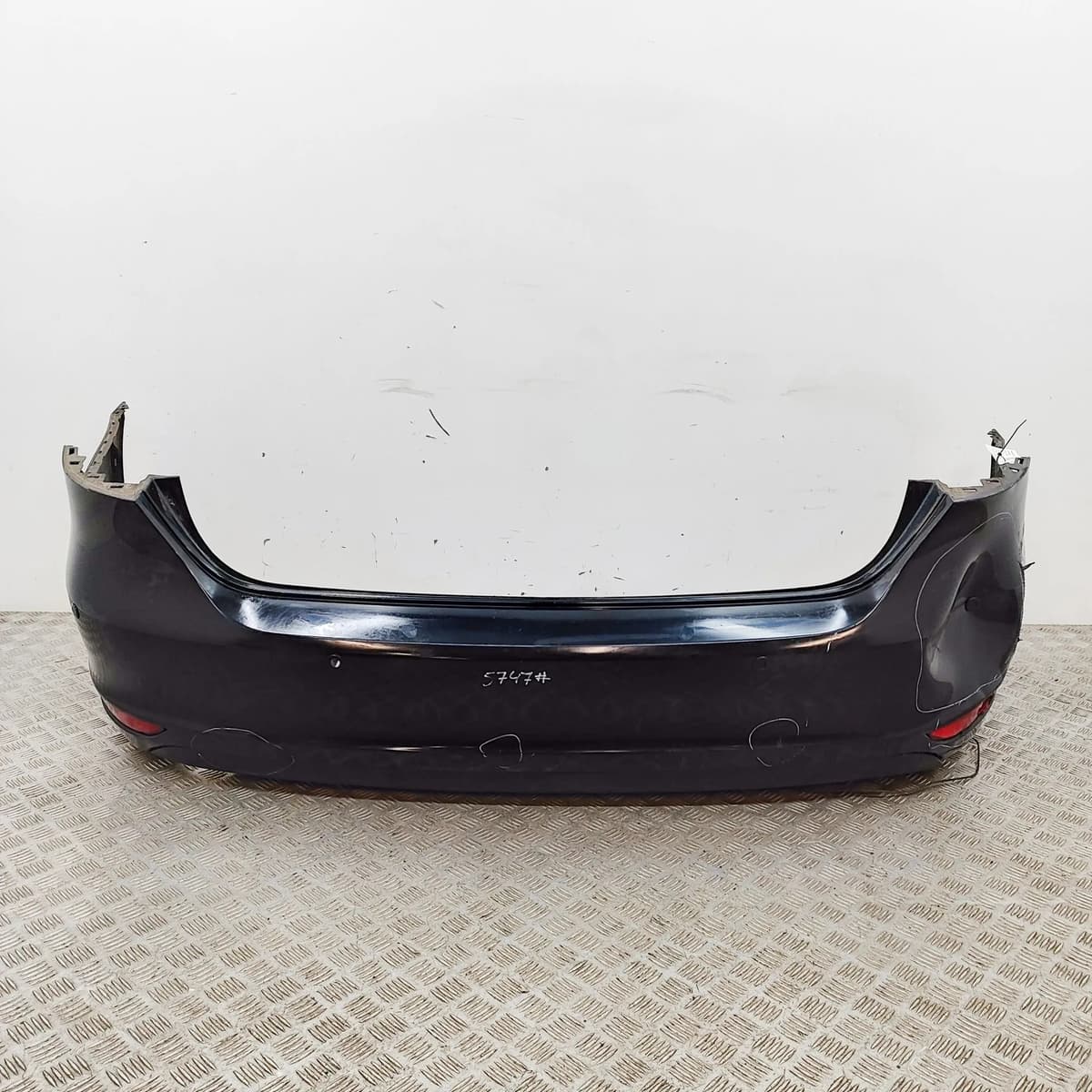 Volkswagen JETTA MK6 5C6 Rear Bumper 5C6807421 1.6 Diesel 77kW 2012 33039880