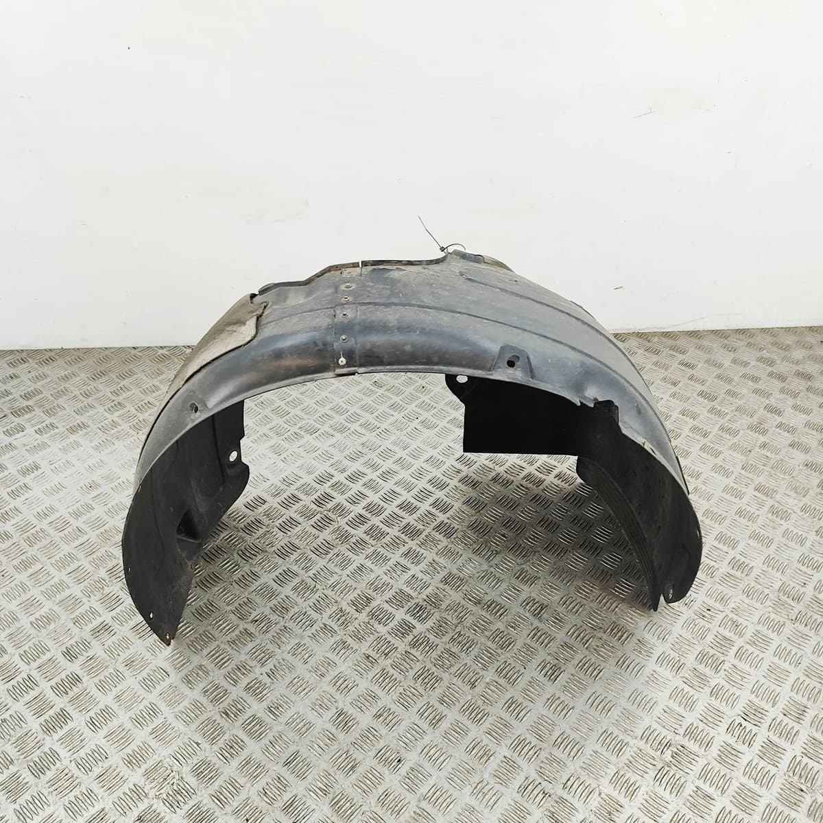 HYUNDAI TUCSON TL TLE Front Right Arch Liner 86812-D7500 1.6 Diesel 33053885
