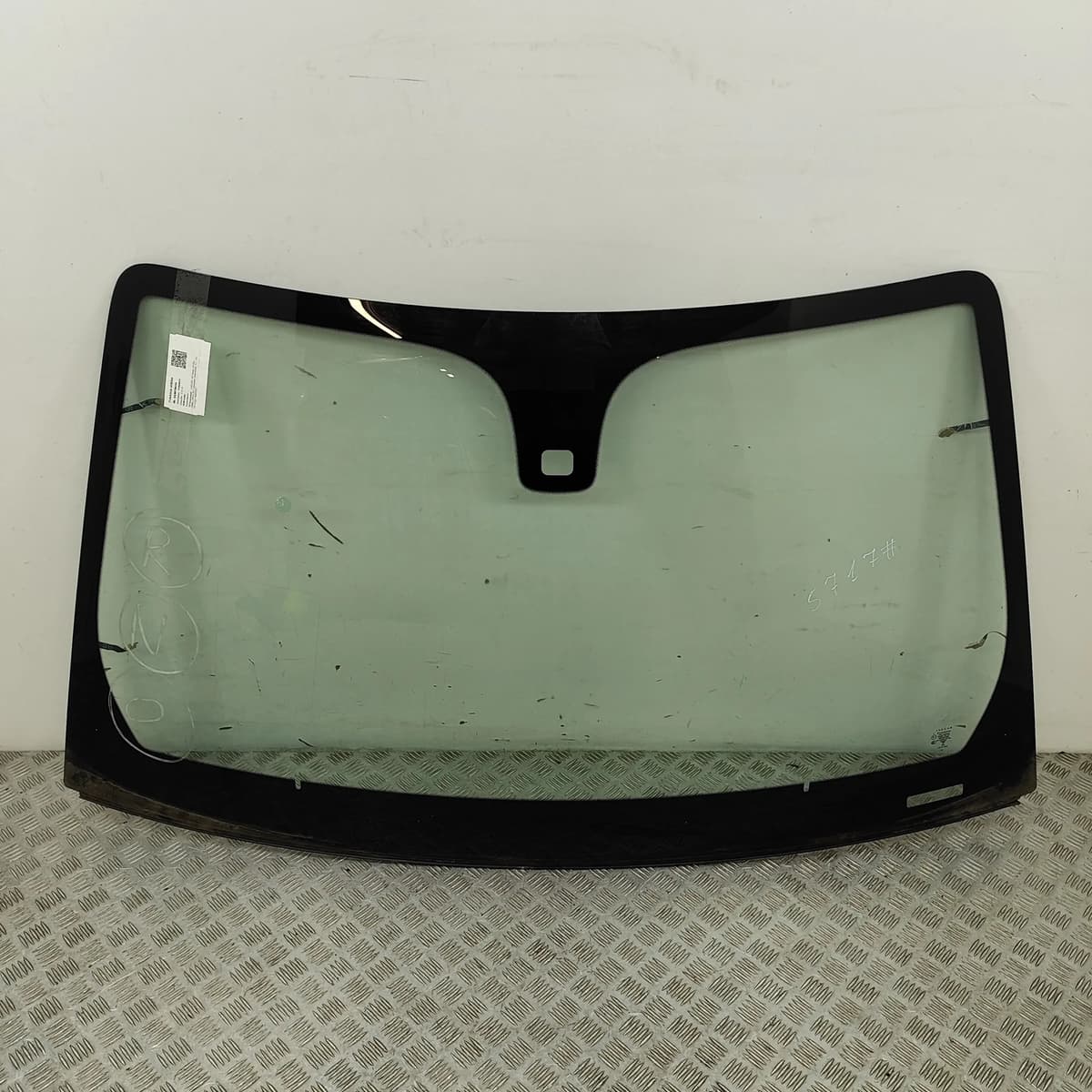 JAGUAR XK Coupe X150 Front Windshield AS1 8W8303102BA 2013 33078634