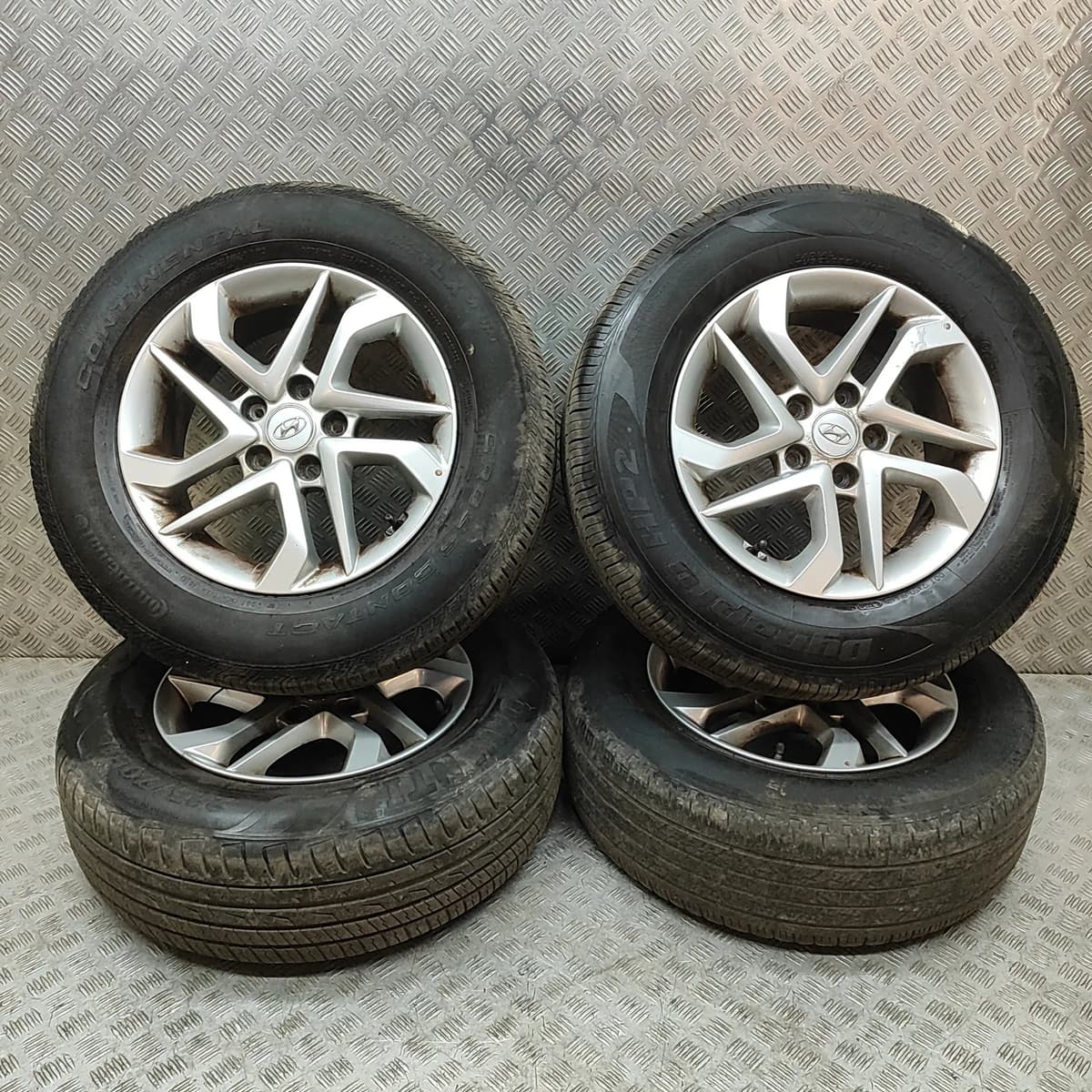 HYUNDAI TUCSON TL MK3 Alloy Wheel Set 52910-D7110 1.7 Diesel 85kW 2017 33092772
