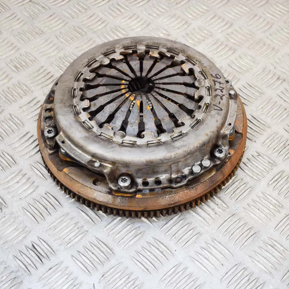PEUGEOT 208 Flywheel Clutch Set 9671404980 9801139380 9809984080 1.2 Petrol 60kw