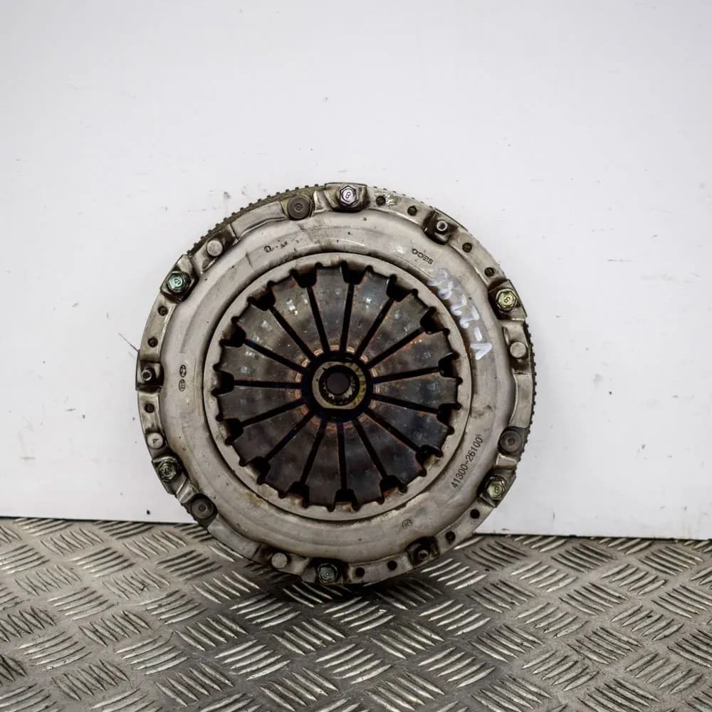 KIA Sportage QL Flywheel Clutch Set 	41300-26100 41100-26400 2017 1.6 GDI 97KW