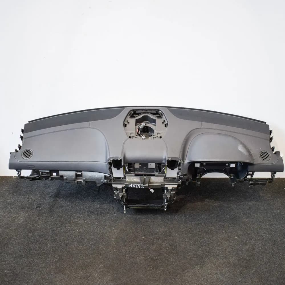 MERCEDES-BENZ GLE Coupe Front Interior Dashboard C292 A2926800087 2018 RHD