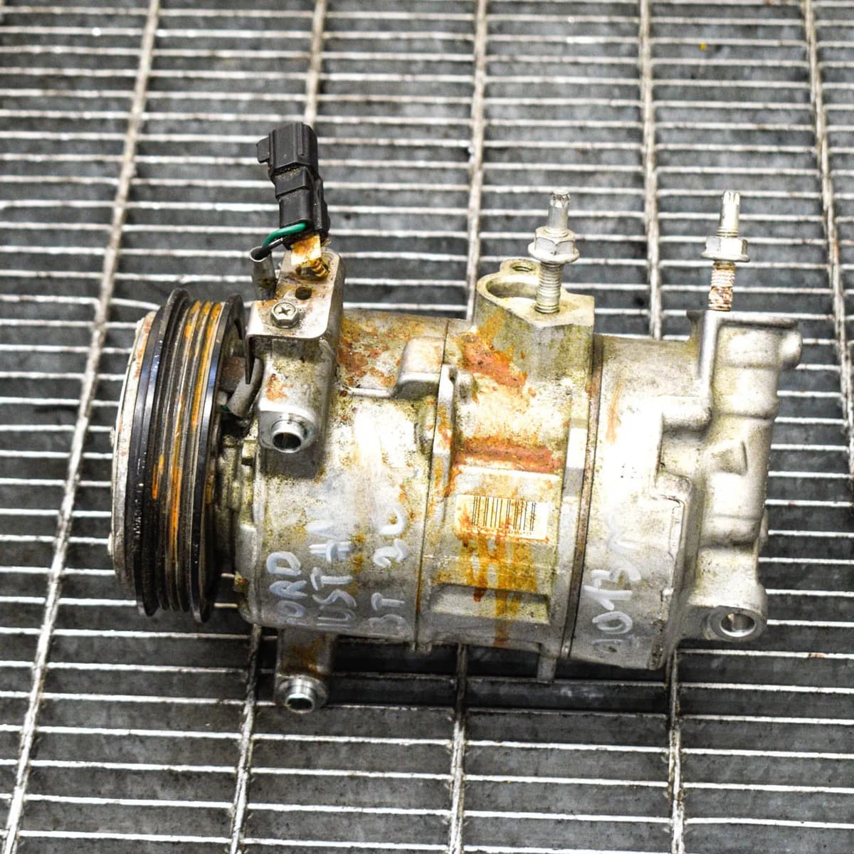 FORD MUSTANG COUPE MK6 A/C Compressor Pump FR3B-19D629-FB 2.3 Petrol 231kw 2014