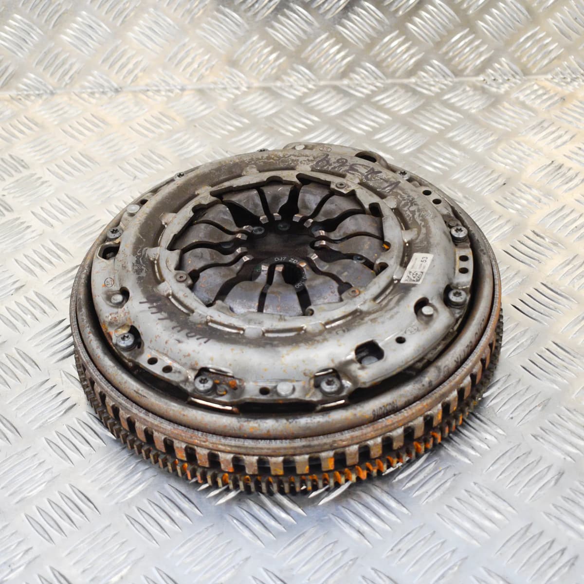 NISSAN QASHQAI J11 Clutch Kit 302050418R 1.5 Diesel 81kw 2016 3959714