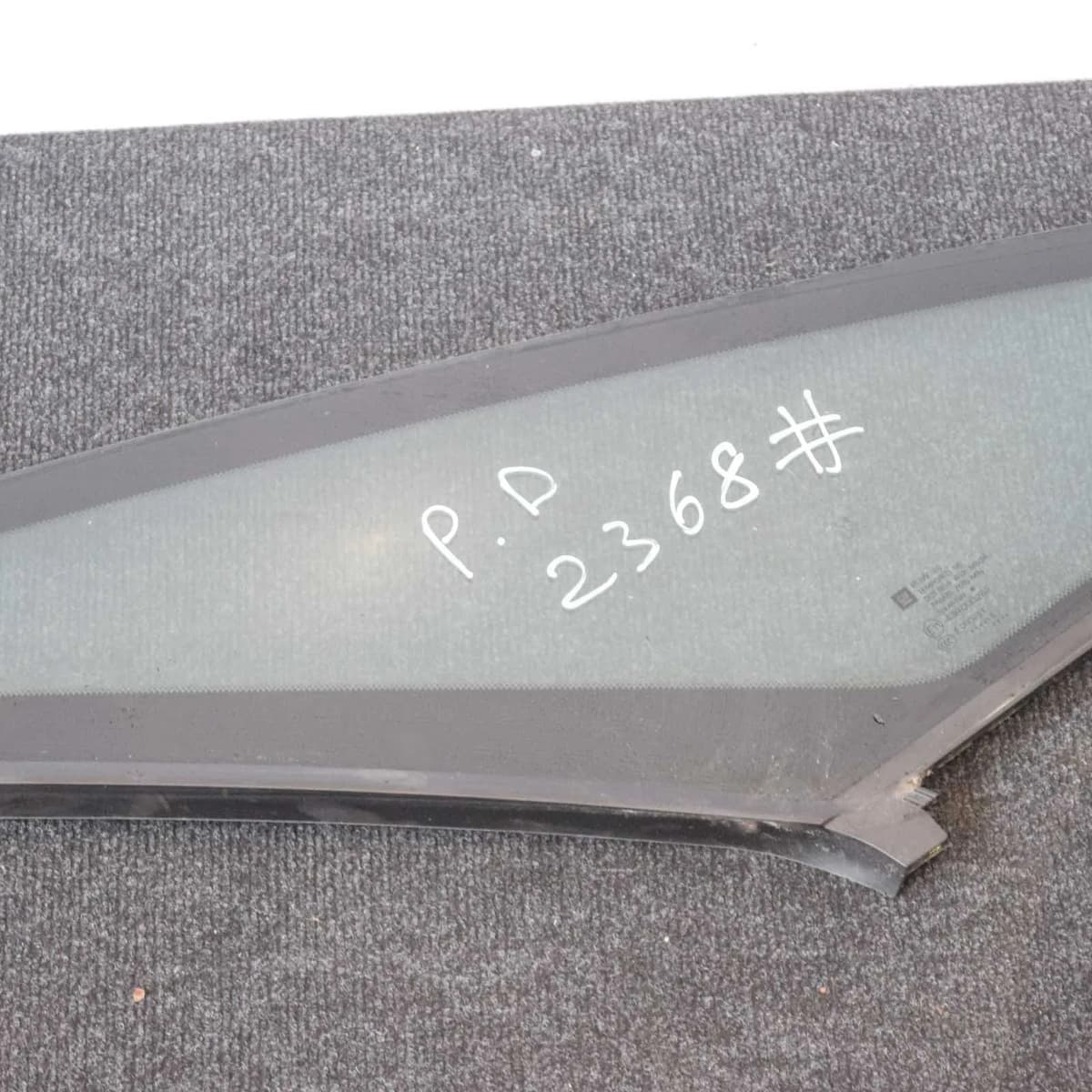 OPEL VAUXHALL ZAFIRA TOURER C Front Right Window Triangle vž43R-000262 2016