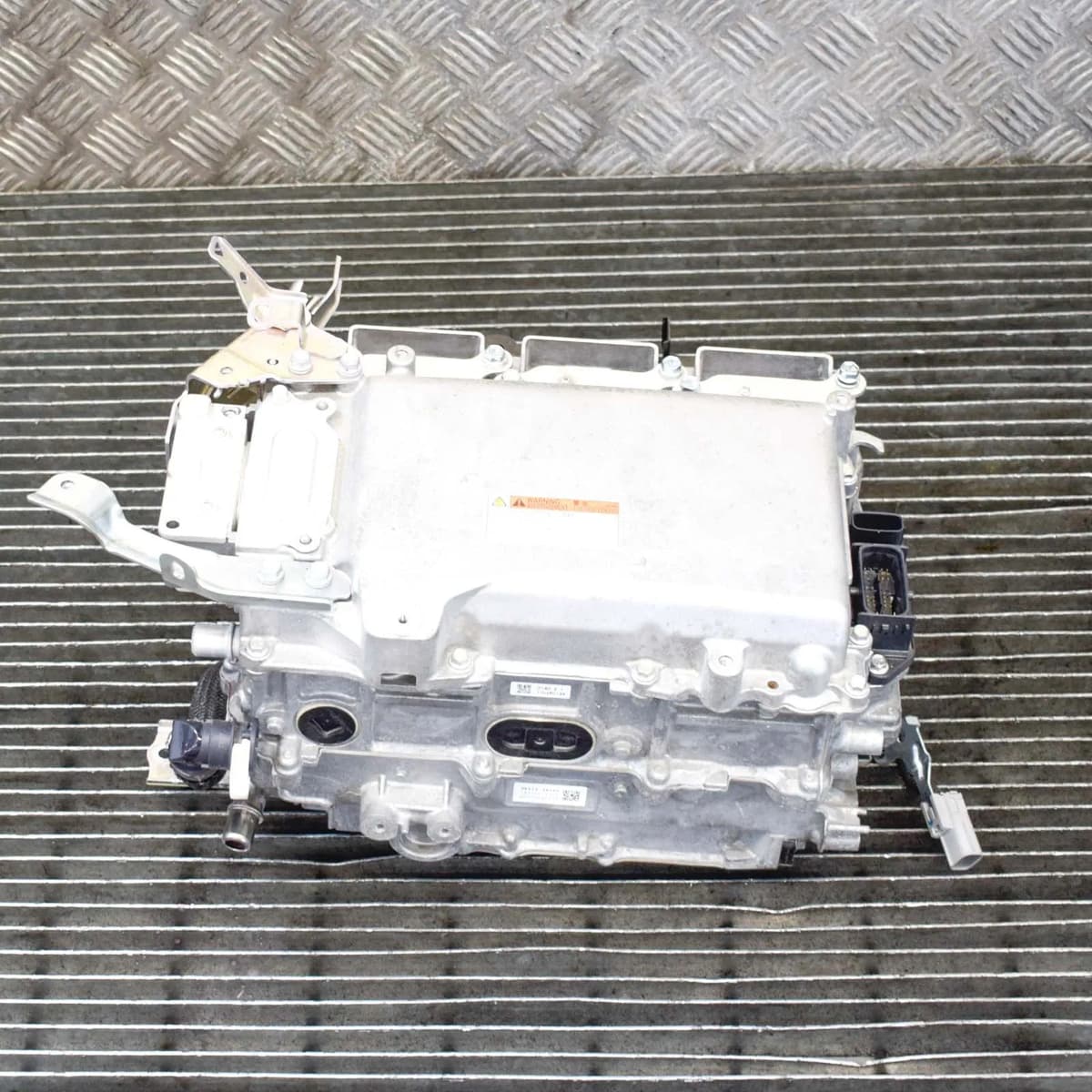 TOYOTA RAV 4 XA40 Inverter 	G92A0-42030 232100-1503 2015 2.5 Hybrid 114 KW