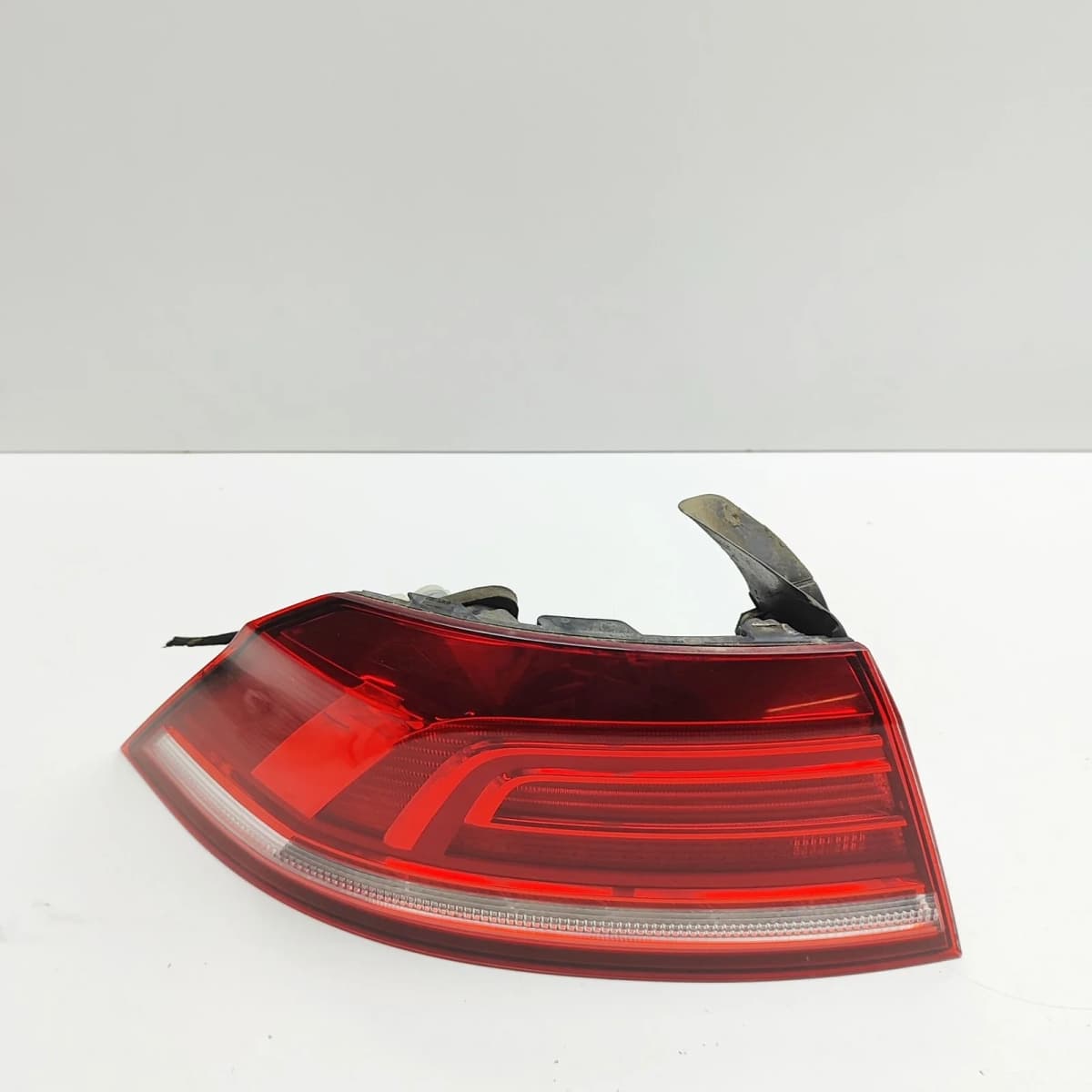 VW PASSAT B8 3G2 Rear Left Tail Light 3G5945095F 2.0 Diesel 110kw 2017 33075922