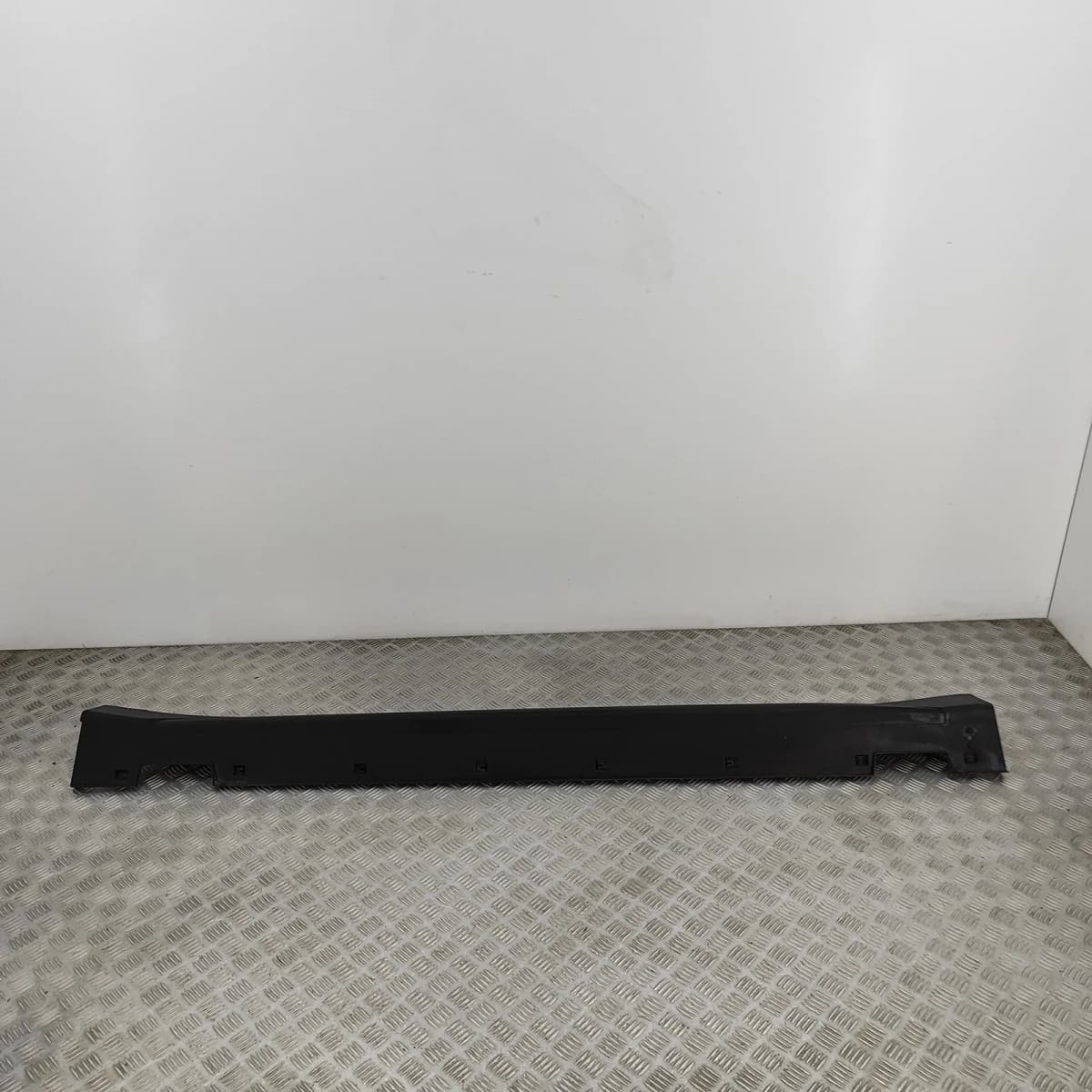 HYUNDAI TUCSON TL MK3 Left Side Plastic Sideskirt Cover 87753-D7000 2017