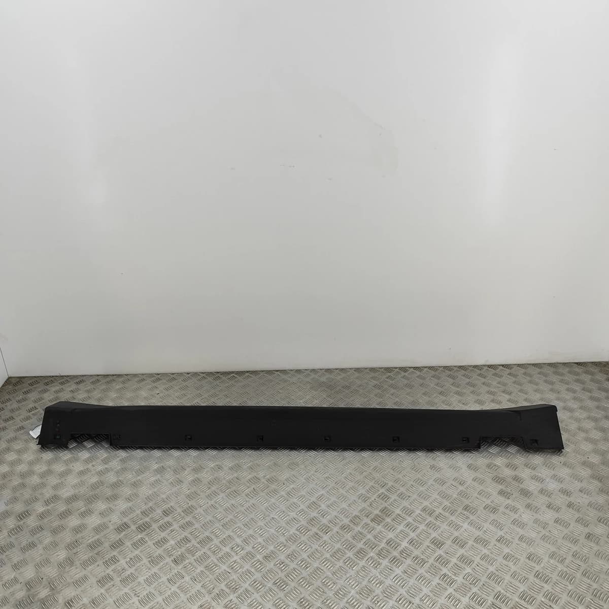 HYUNDAI TUCSON TL MK3 Right Side Plastic Sideskirt Cover 87754-D7000 2017