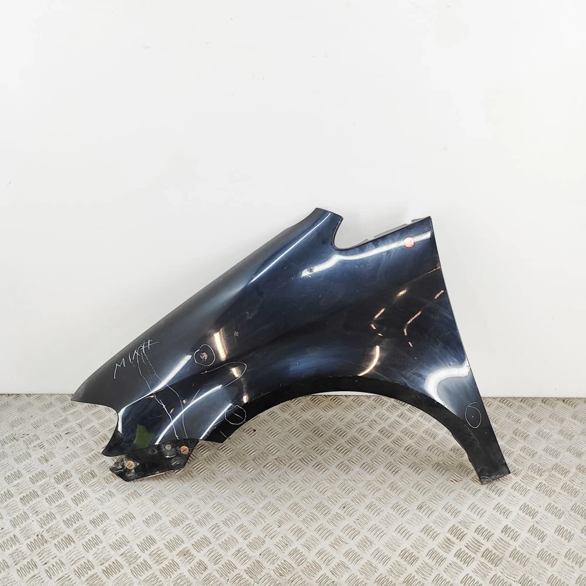 VW TOURAN 1T1, 1T2 Front Left Fender 1T0821155 2003 29179394