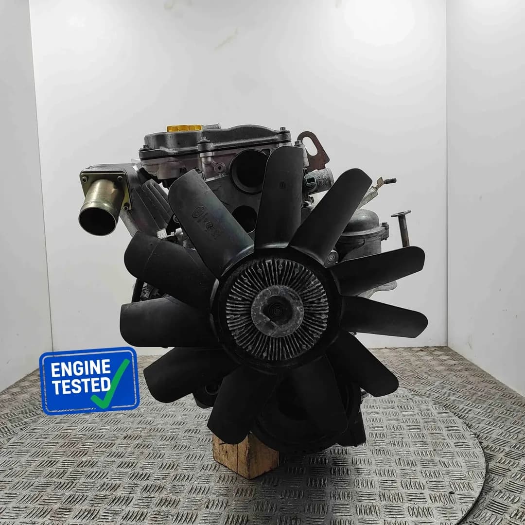 Land Rover Defender L315 Station Wagenmotor Motor 15p 2,5 Diesel 90 kW 31194418