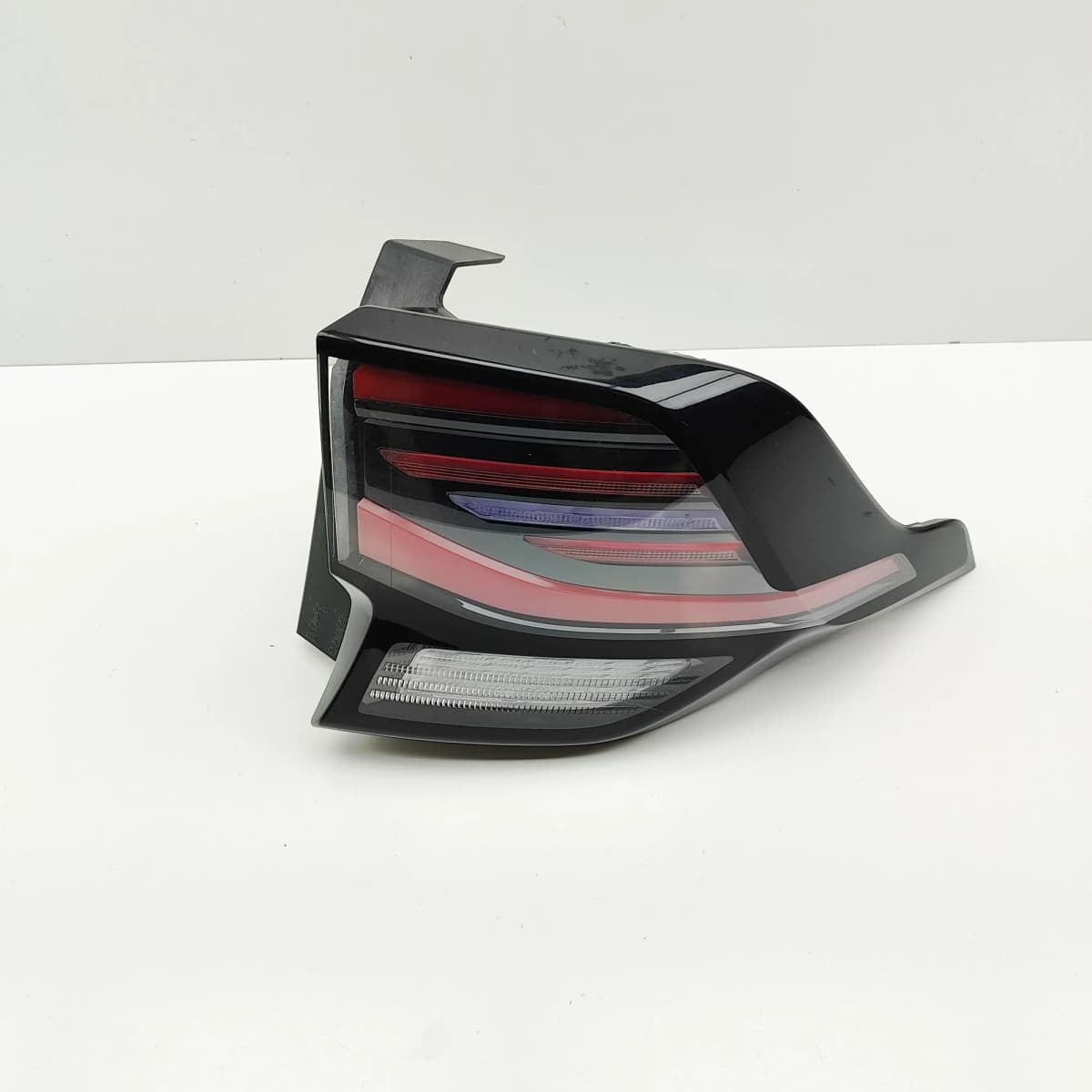 KIA SPORTAGE NQ5 Rear Right Tail Light 92402R2100 1.6 33106245 RHD