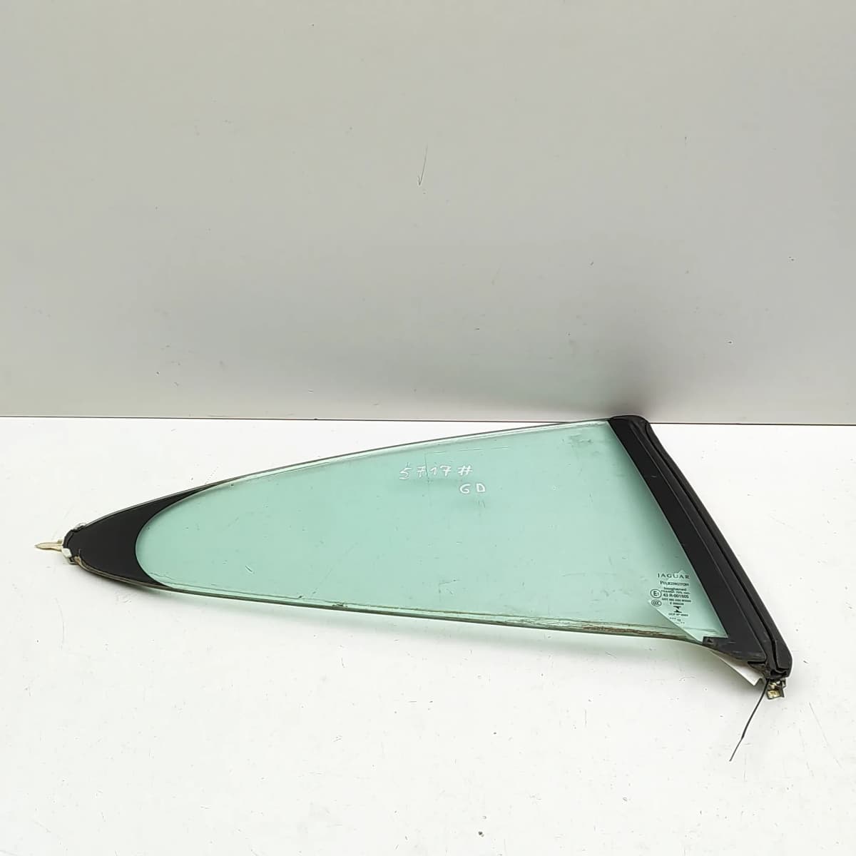 JAGUAR XK Coupe X150 Rear Right Quarter Window AS2 6W83-29750-AN 2013 33135027