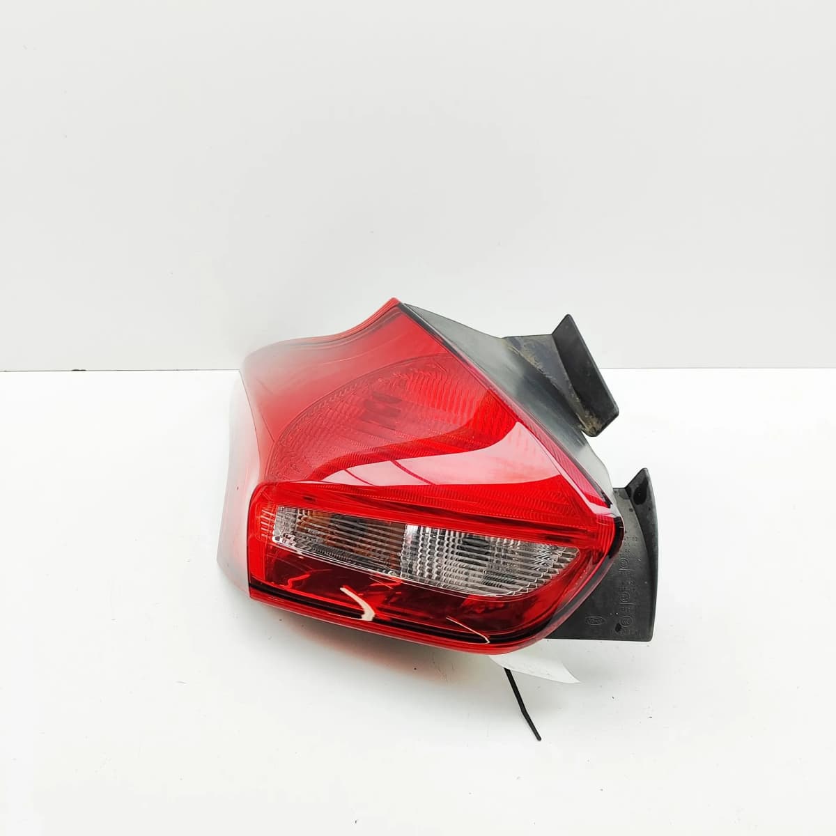 FORD FOCUS MK3 Rear Left Tail Light F1EB-13405-B 1.0 Petrol 74kw 2016 33152553