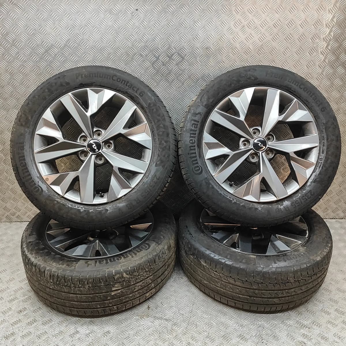 KIA SPORTAGE NQ5 Alloy Wheel Set R18 52910-R2280 1.6 Hybrid 169kW 2022 33350460