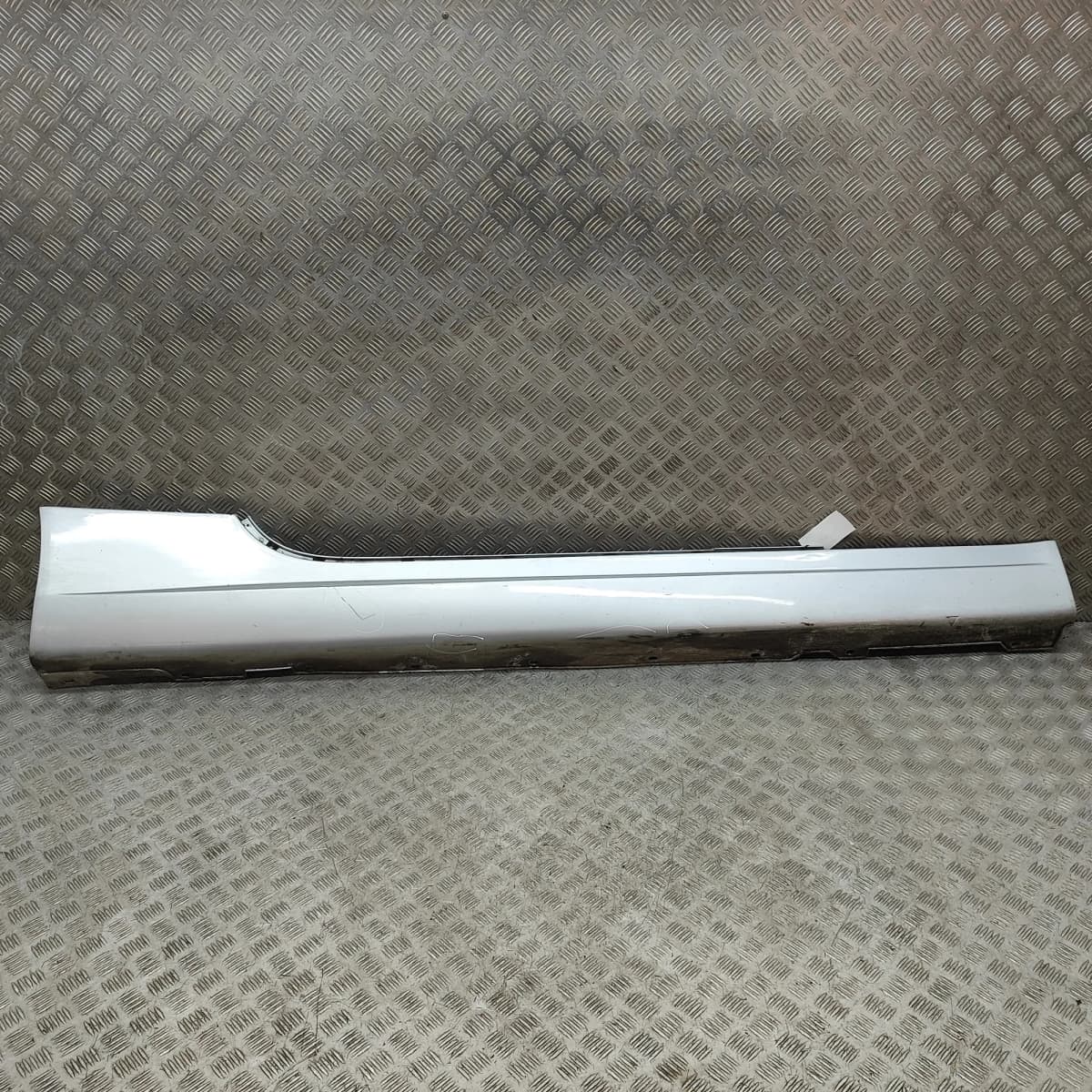 JAGUAR XK Coupe X150 Right Side Plastic Sideskirt Cover 6W83-10155-A 33357332