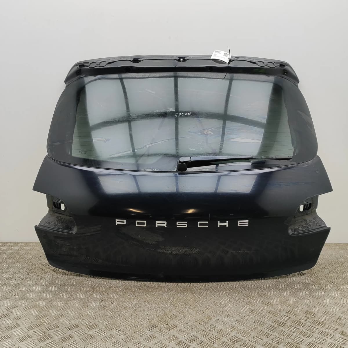 PORSCHE MACAN 95B Tailgate Bootlid 95B827025Y 2.0 Petrol 185kw 2017 33374073