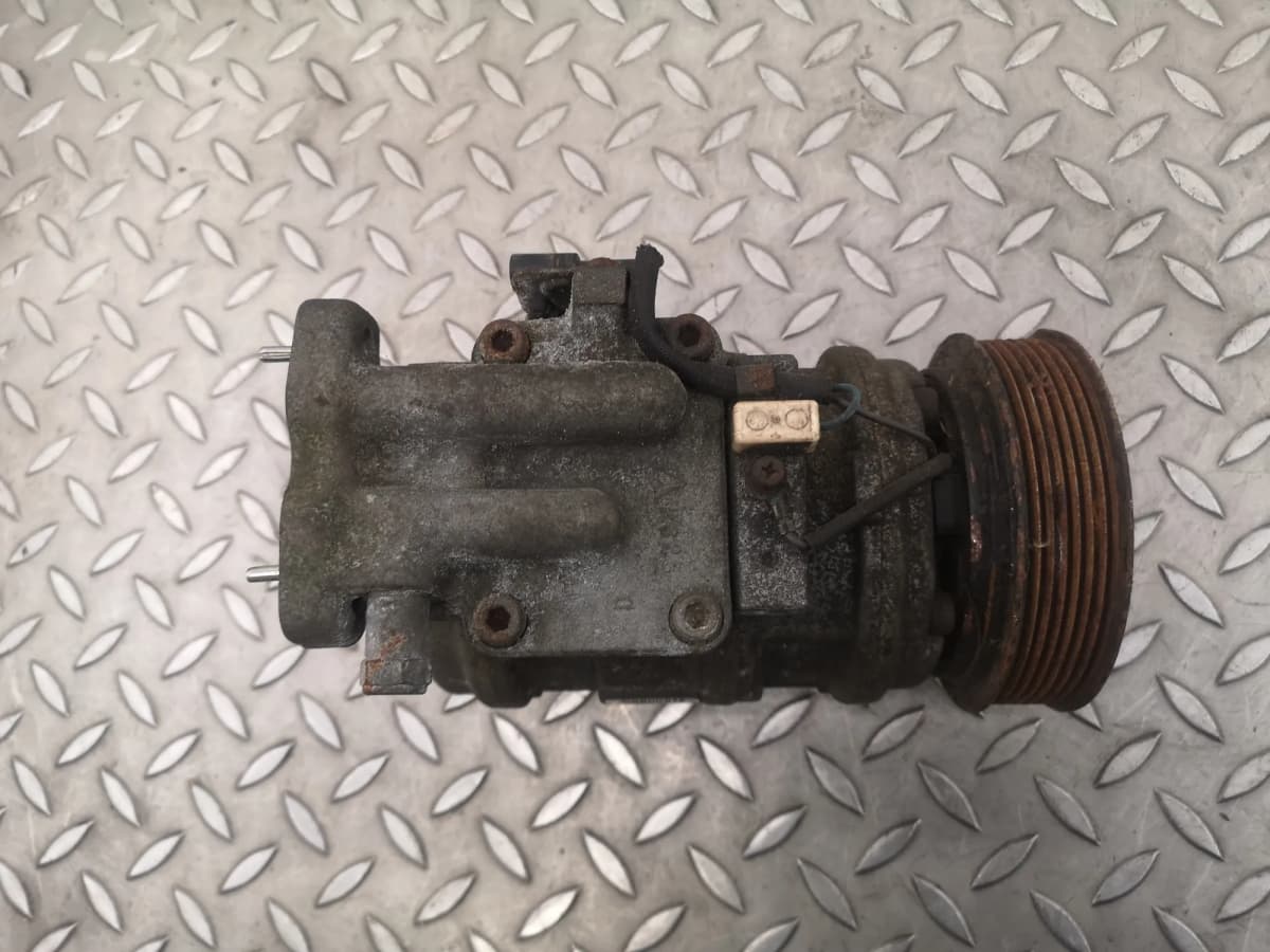 JAGUAR XJ X308 Air Condition A/C Pump 447200-5420 1998 33375399