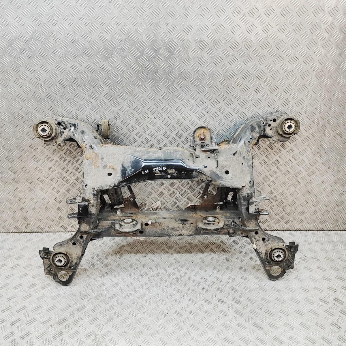 VOLVO V60 MK2 Rear Subframe 32315790 2.0 Hybrid 220kW 2023 33377803