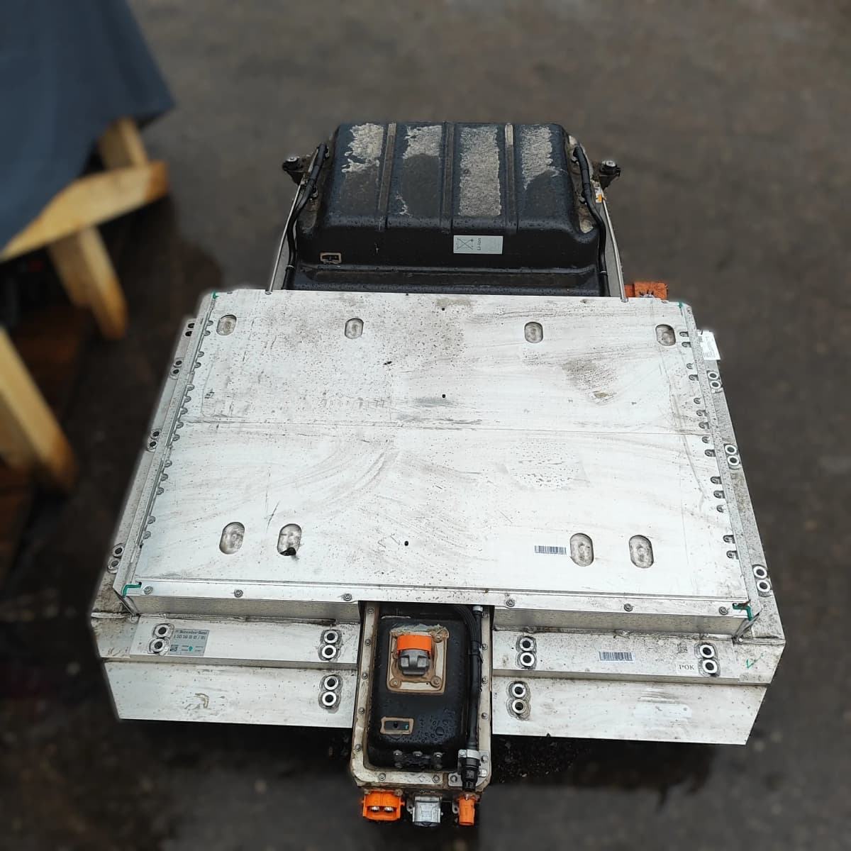 MERCEDES-BENZ EQAH243 Battery A2433405003 Electricity 140kW 2024 33387240