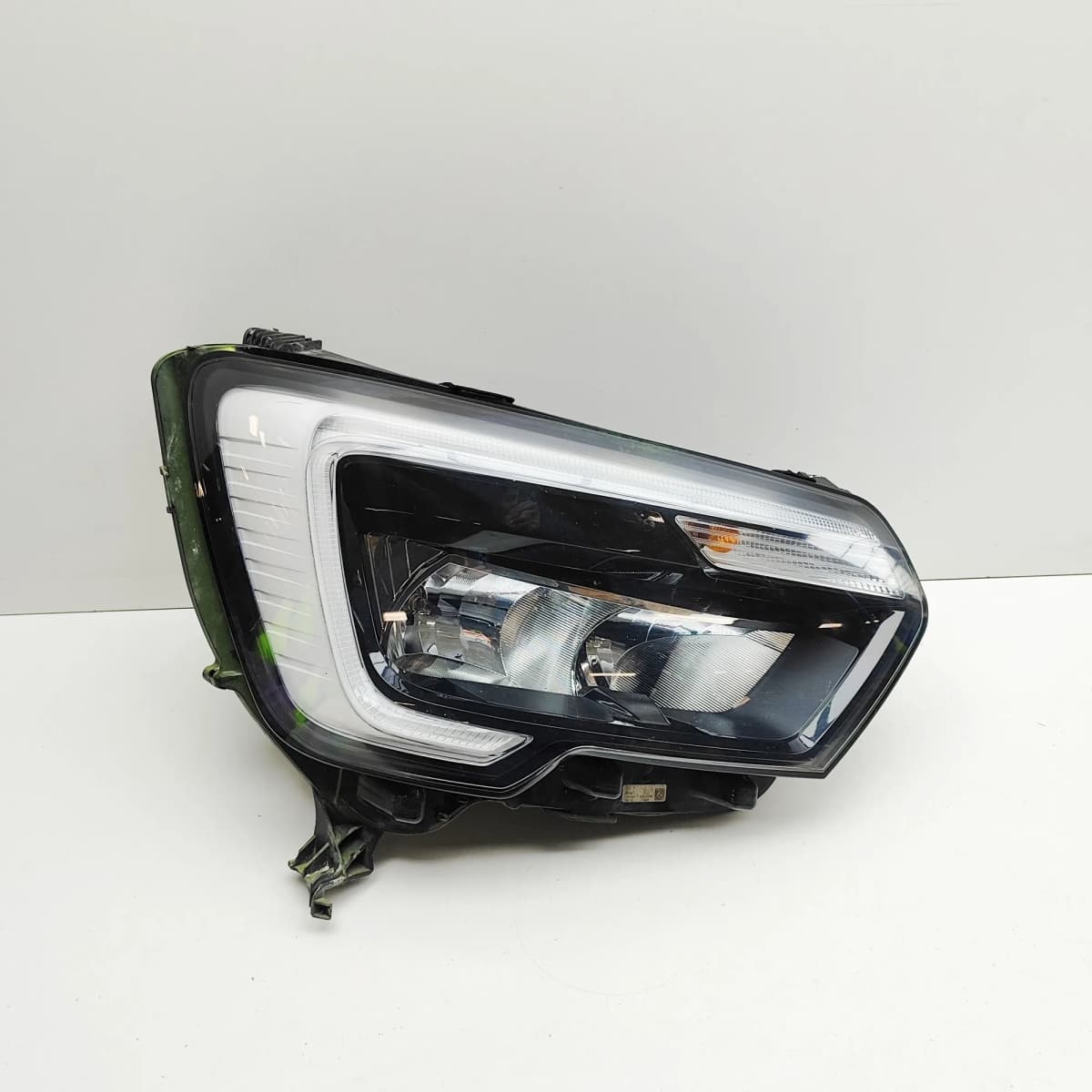 RENAULT MASTER MK3 Furgon FV Front Right Headlight 260107625R 2022 33388276