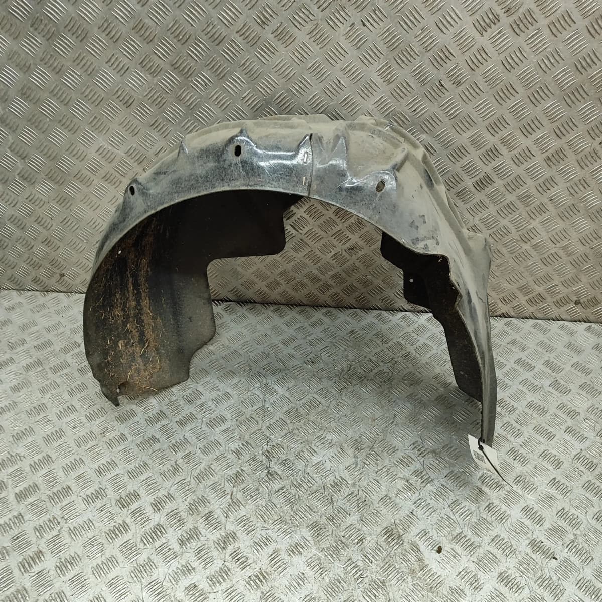 AUDI A3 Limousine 8V MK3 Rear Left Arch Liner 8V5810171B 2.0 Petrol 215kW 2016