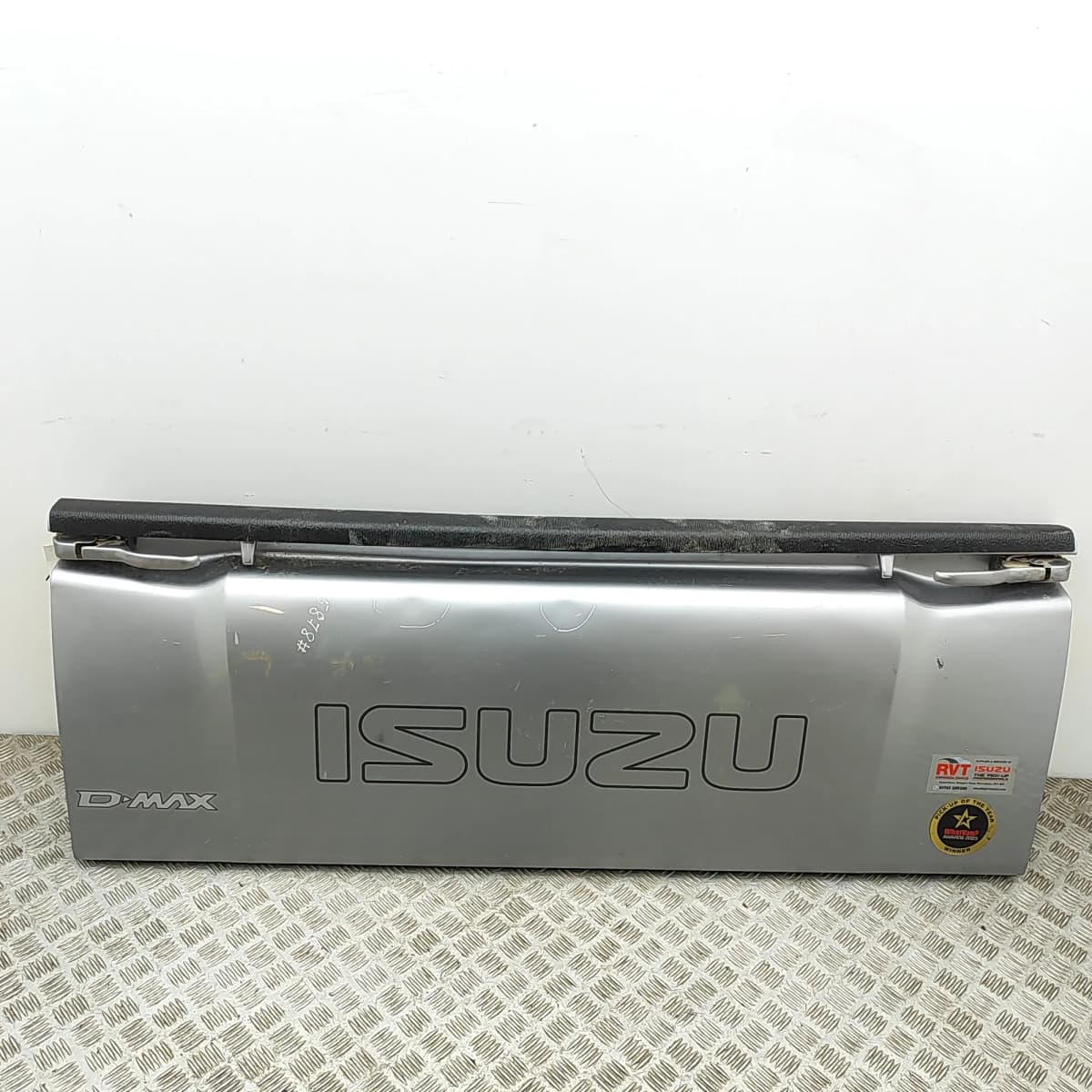 ISUZU D-MAX MK2 TFR, TFS Tailgate Bootlid 8983861124 1.9 Diesel 120kw 33453518
